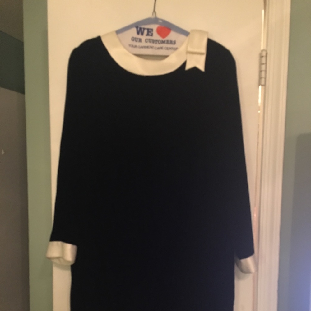 Black Adriana Papell formal dress